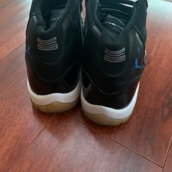 Jordan 11 Retro Space Jam - Picture 4 of 10